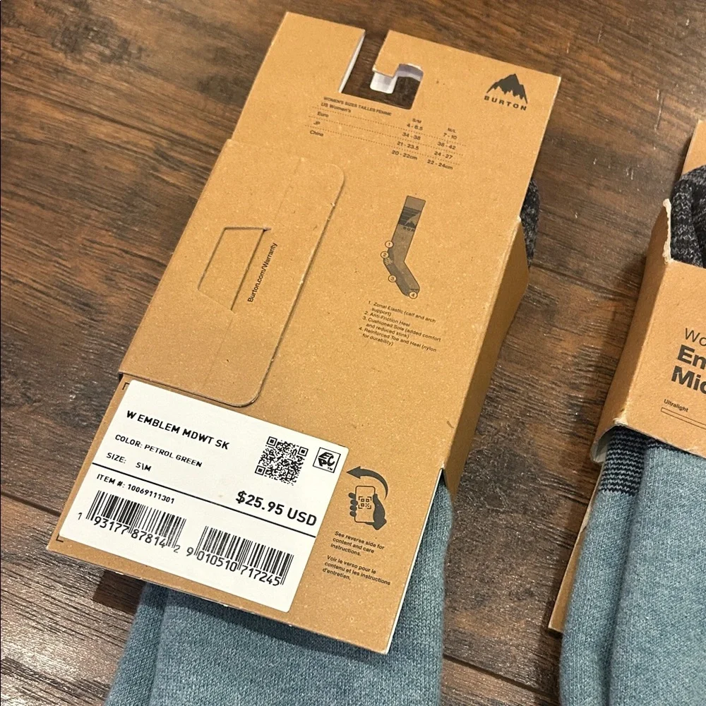 NWT BURTON Women’s Emblem Performance Midweight Socks 2 pair S-M Winter Snow - Picture 4 of 5